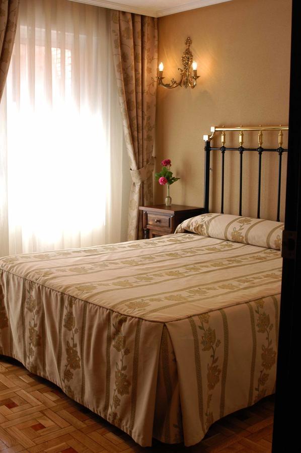 Hotel Julia Aranda de Duero Room photo